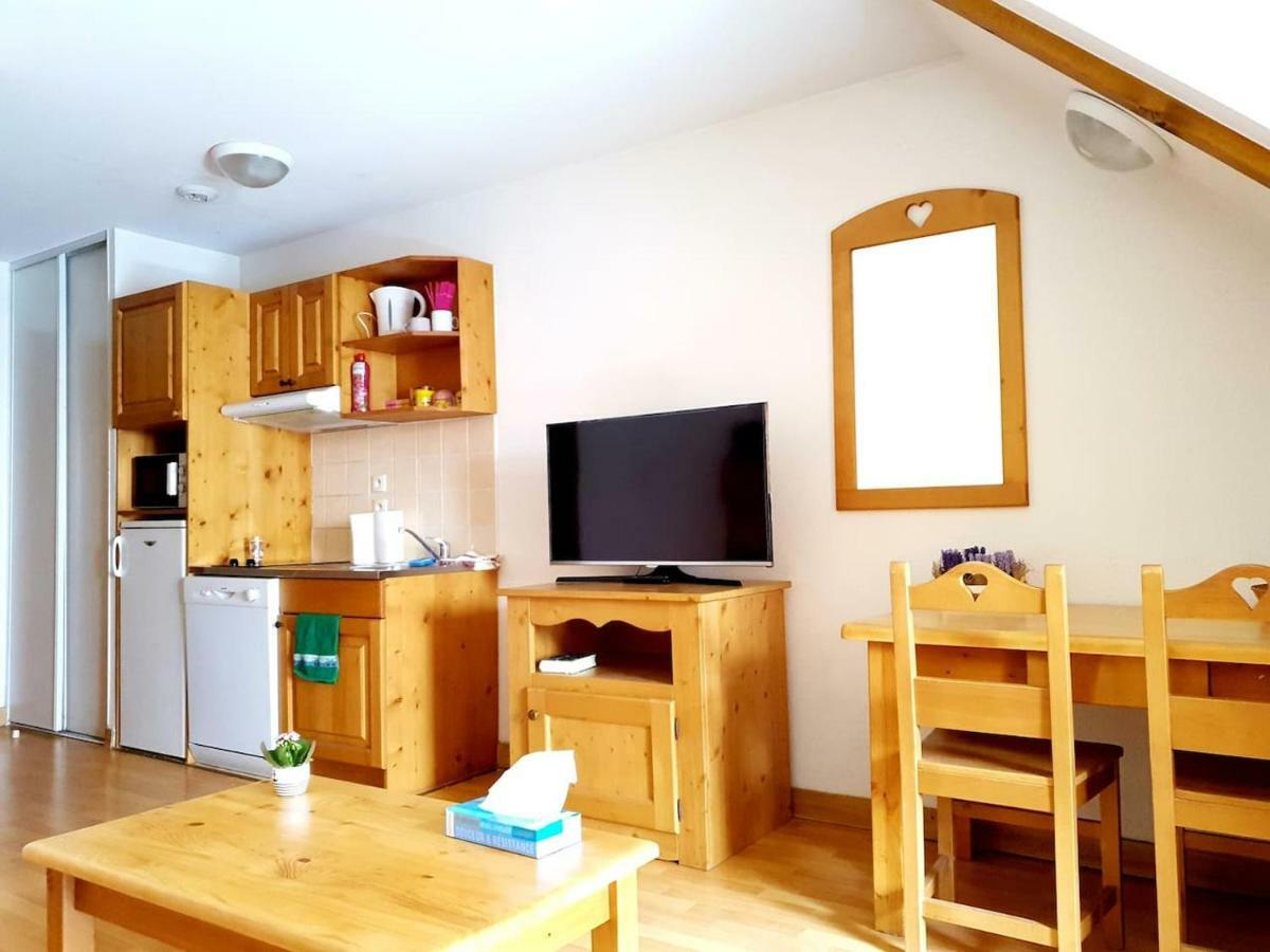 Studio Dans Residence De Tourisme*** Giez Ngoại thất bức ảnh
